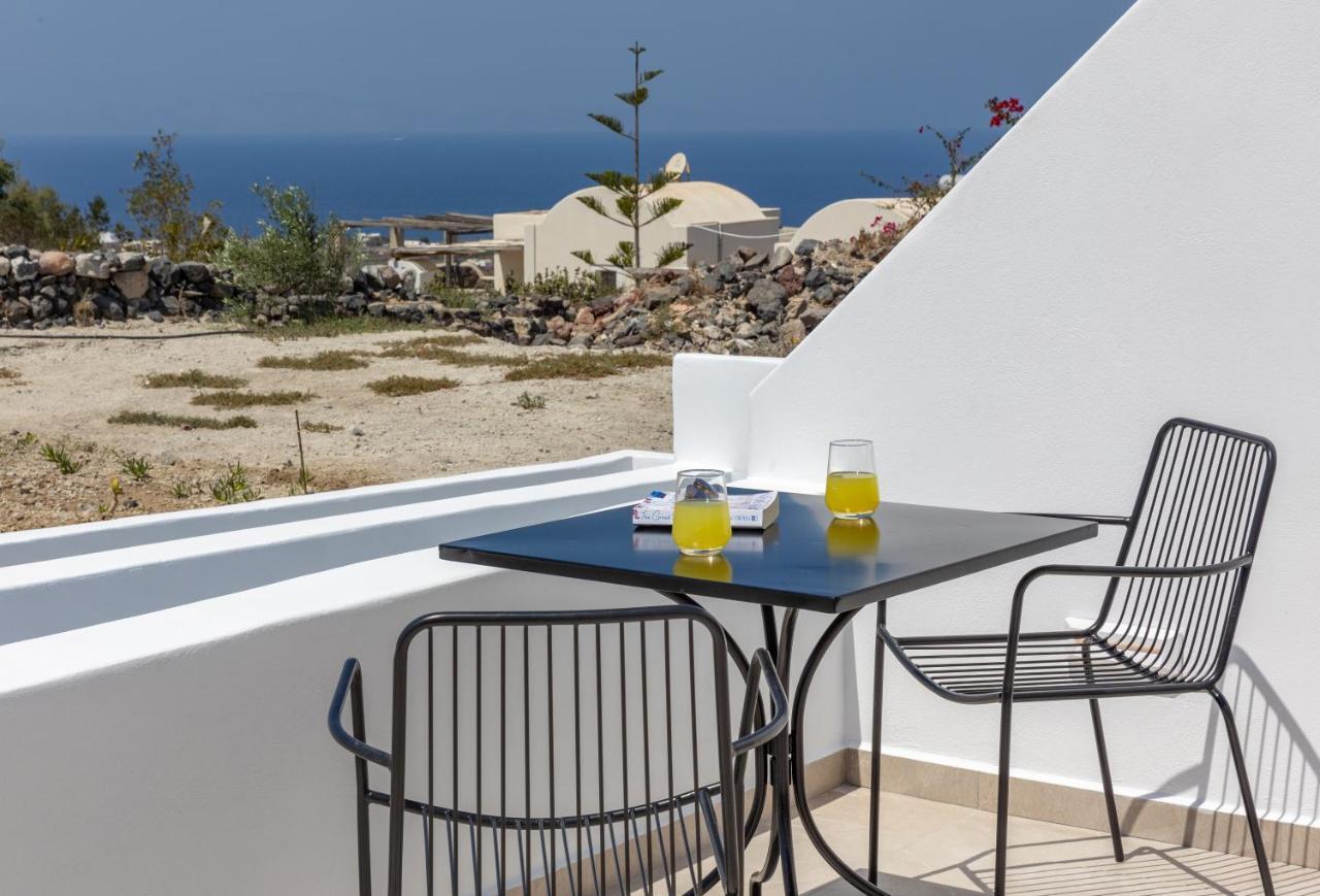 Theophrasti Suites Foinikiá Exteriör bild