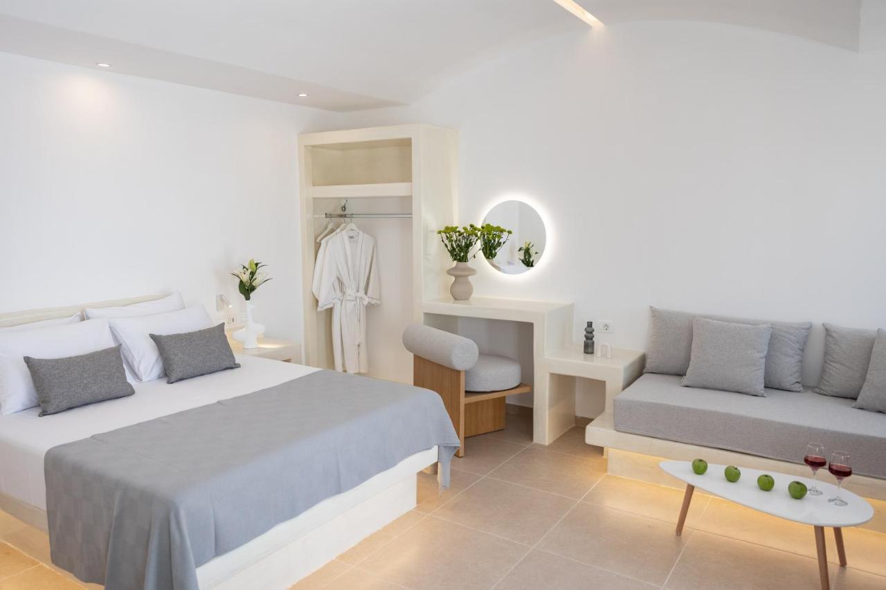 Theophrasti Suites Foinikiá Exteriör bild